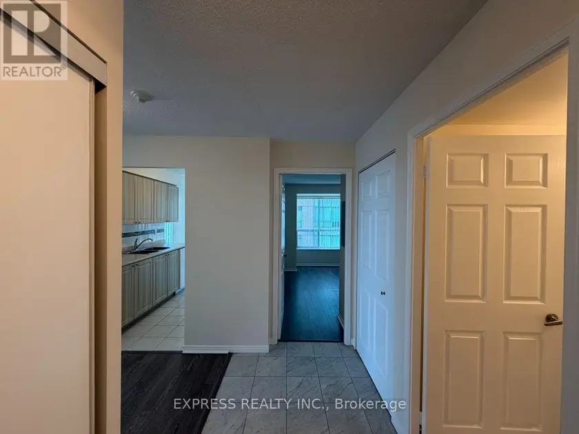 Apartment at 715 - 39 PEMBERTON AVENUE, Toronto