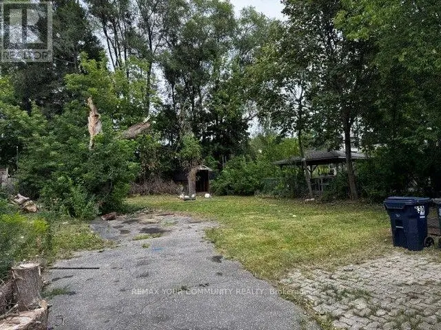 Detached at 330 HORSHAM AVENUE, Toronto