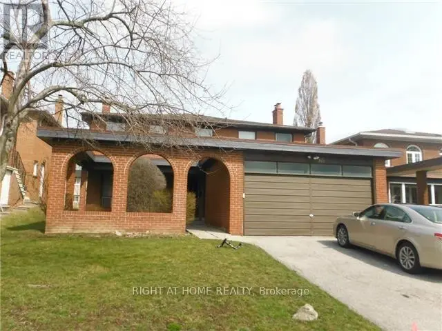 Detached at 38 CLOVERCREST ROAD, Toronto