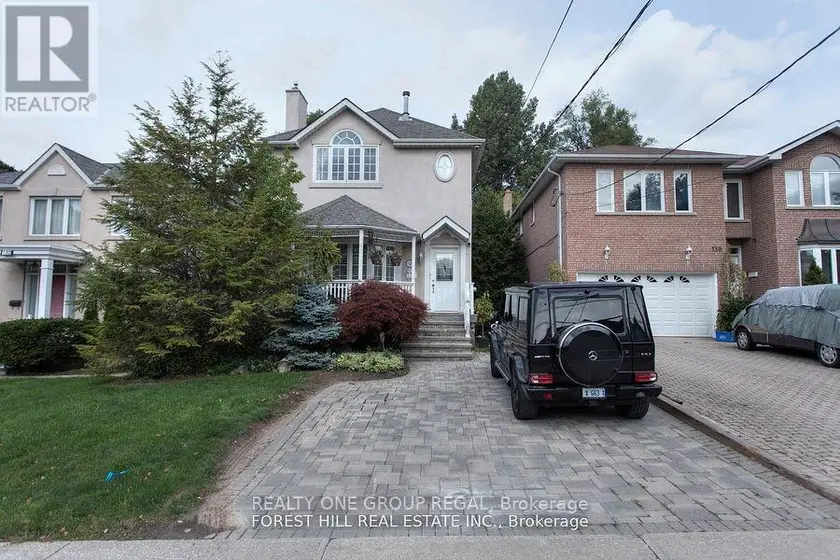 Detached at 136 HOLLYWOOD AVENUE N, Toronto