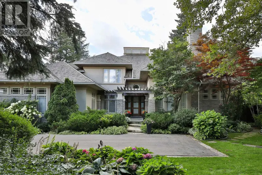 Detached at 23 COUNTRY LANE, Toronto