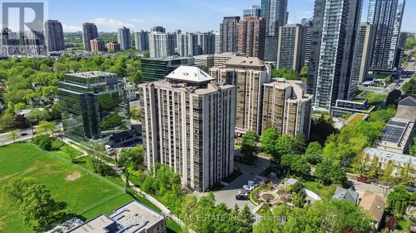 Apartment at 701 - 5 KENNETH AVENUE, Toronto