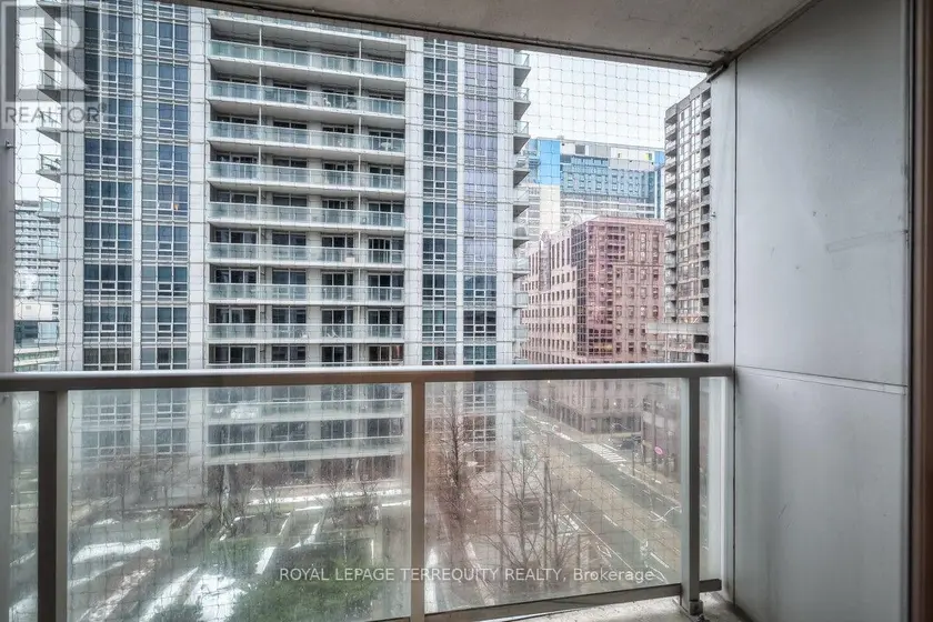 Apartment at 708 - 763 BAY STREET, Toronto
