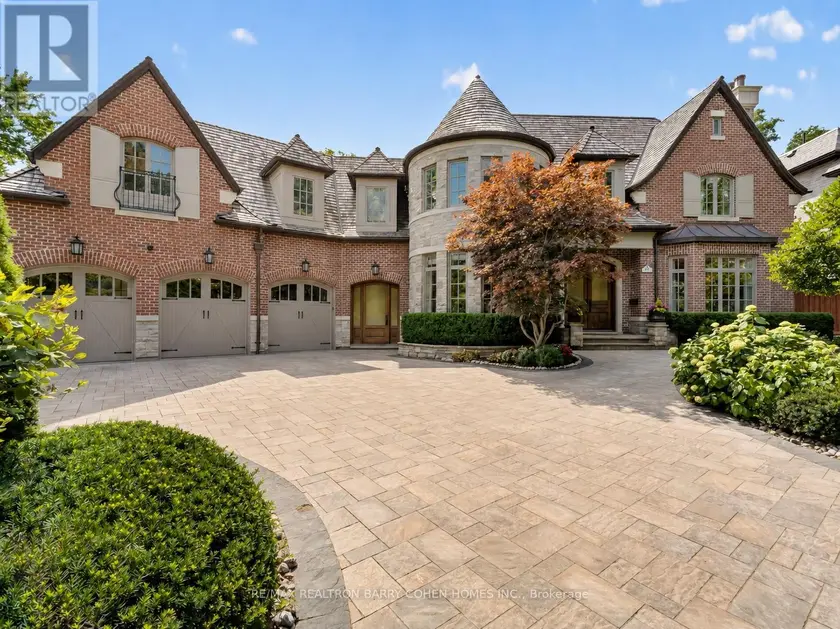 Detached at 21 DON RIDGE DRIVE, Toronto