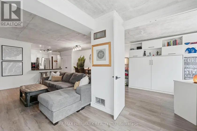 Apartment at 705 - 600 QUEENS QUAY W, Toronto