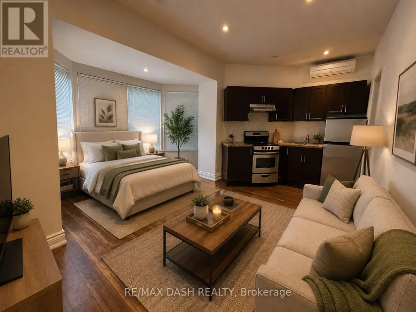 Multiplex at 101 - 141 ADMIRAL ROAD, Toronto