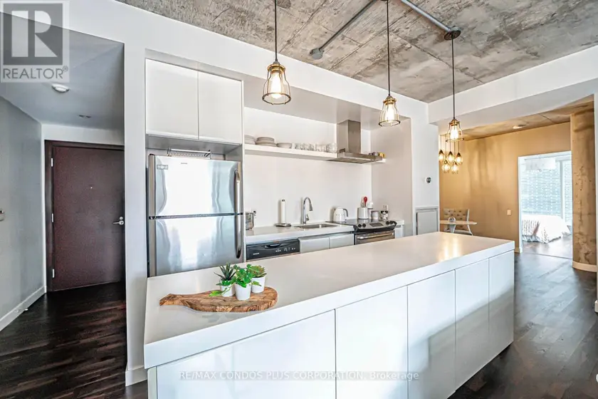 Apartment at 424 - 75 PORTLAND STREET, Toronto