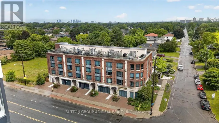 Townhouse at 202 - 2 MAXWELL STREET, Toronto