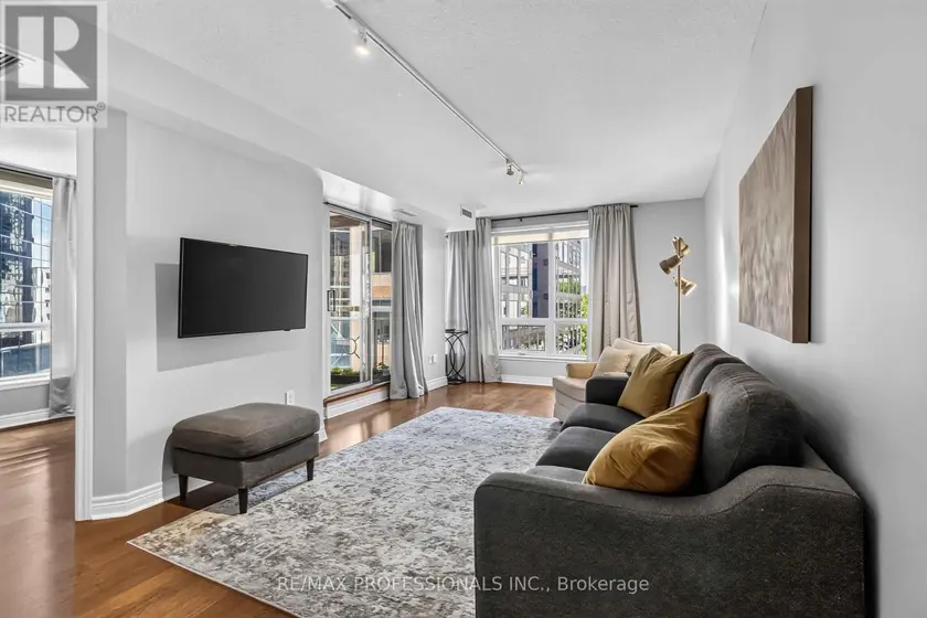 Apartment at 601 - 100 HAYDEN STREET, Toronto
