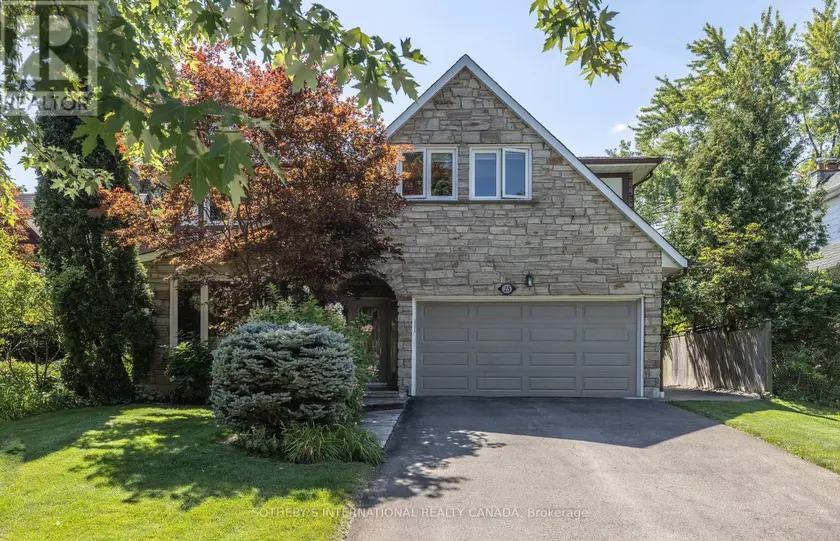 Detached at 25 GOSSAMER AVENUE, Toronto