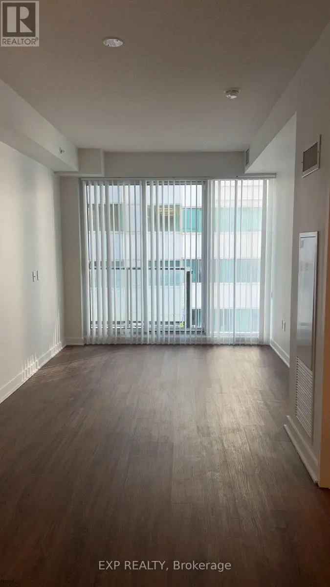 Apartment at 1007 - 125 BLUE JAYS WAY, Toronto