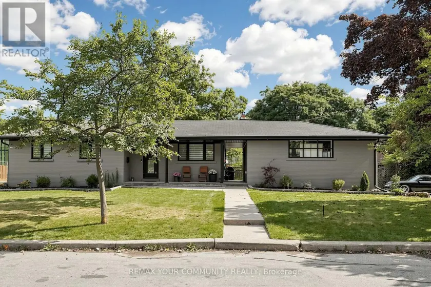 Detached at 299 HORSHAM AVENUE, Toronto