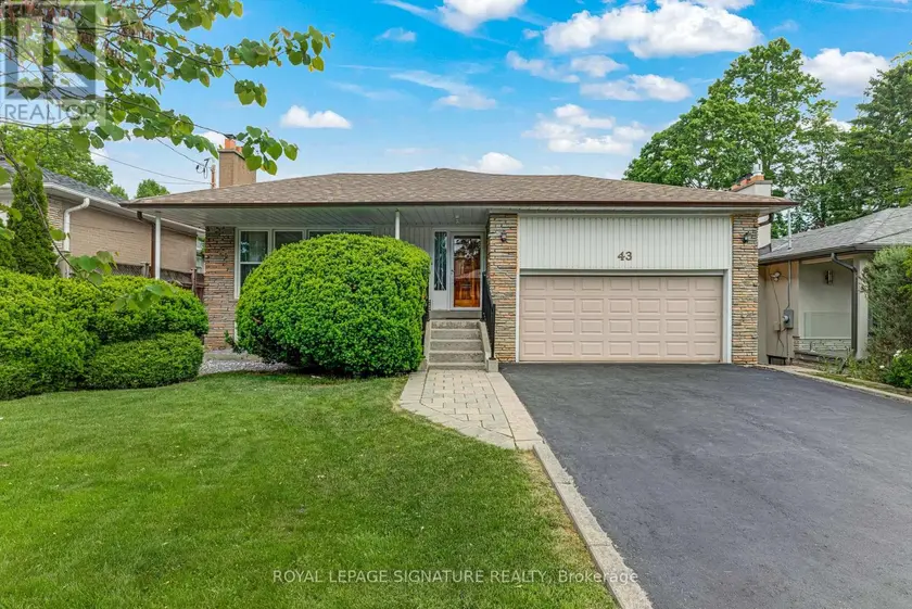 Detached at 43 VIAMEDE CRESCENT, Toronto