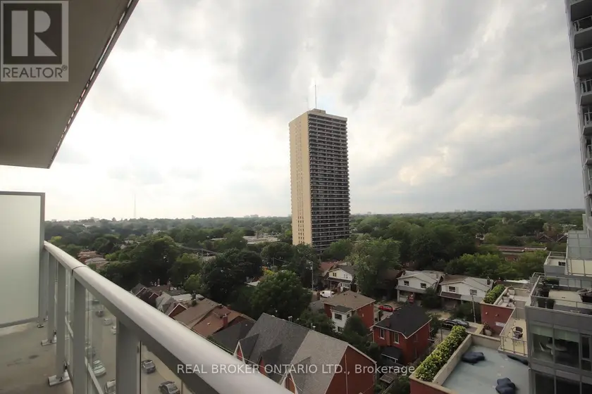 Apartment at 722 - 33 HELENDALE AVENUE, Toronto