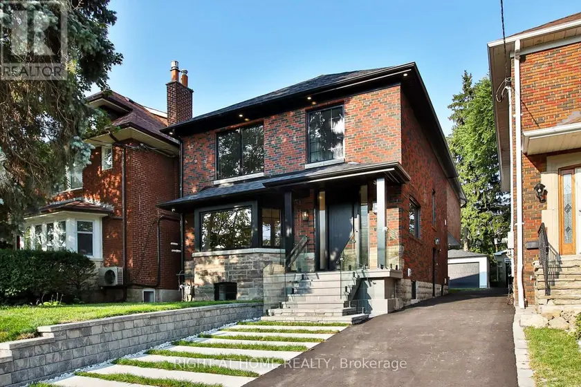 Detached at 106 EASTBOURNE AVENUE, Toronto