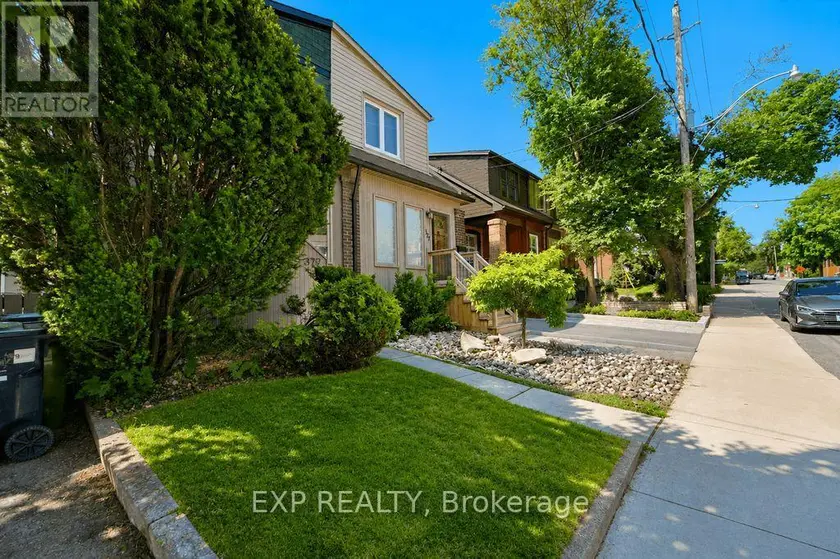 Semi-Detached/Link at 379 DAVISVILLE AVENUE, Toronto