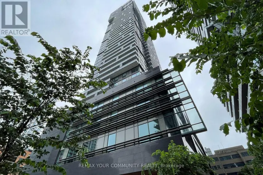 Apartment at 1001 - 39 ROEHAMPTON AVENUE, Toronto