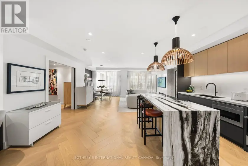 Apartment at 716 - 20 SCRIVENER SQUARE, Toronto