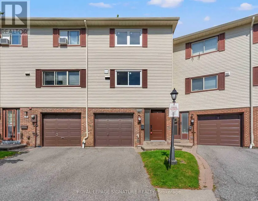 Townhouse at 62 - 109 JENNY WREN WAY, Toronto