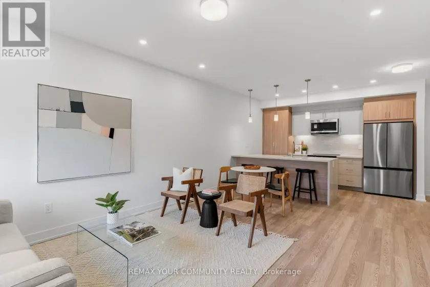 Detached at 1 - 86 KENWOOD AVENUE, Toronto