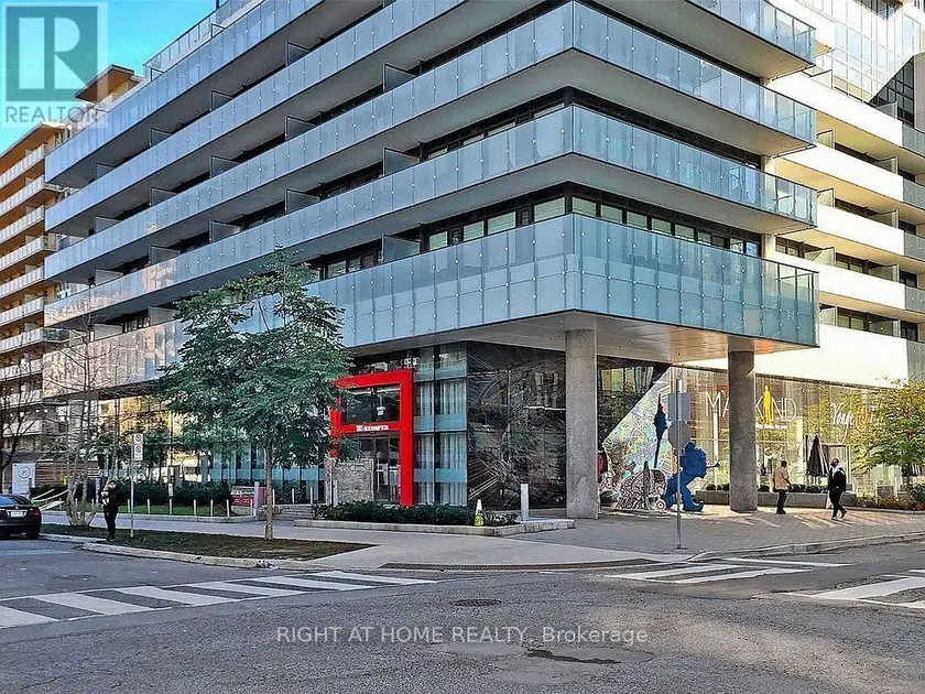 Apartment at 1906 - 185 ROEHAMPTON AVENUE, Toronto