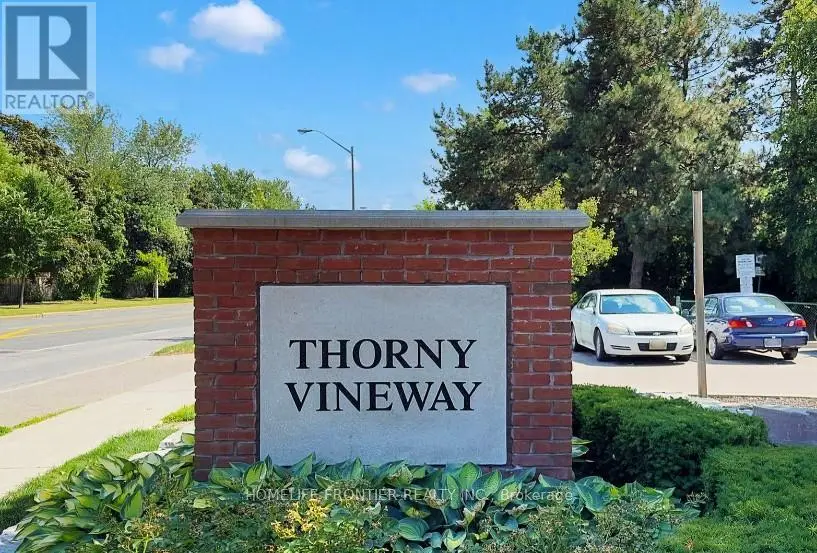 Townhouse at 133 THORNY VINE WAY E, Toronto