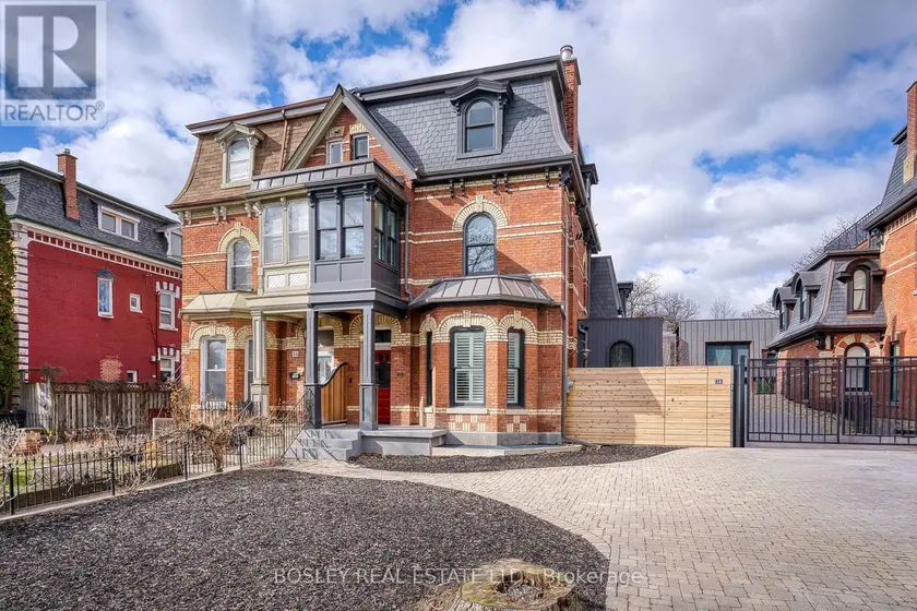 Semi-Detached/Link at (MAIN HOUSE) - 34 BEACONSFIELD AVENUE, Toronto