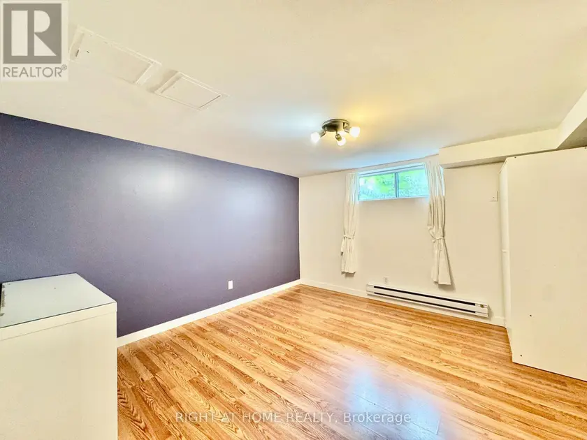 Detached at LOWER APARTMENT - 1196 AVENUE ROAD, Toronto