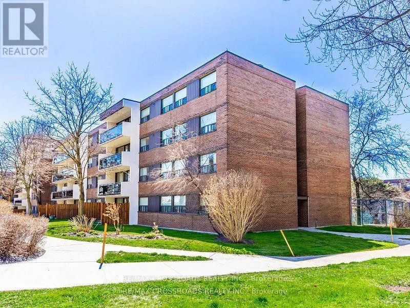 Apartment at 111 - 20 SUNRISE AVENUE, Toronto