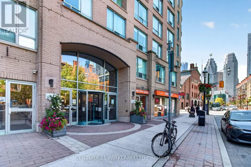 Apartment at 609 - 109 FRONT STREET E, Toronto