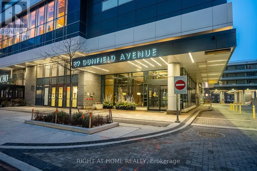 Apartment at 2306 - 89 DUNFIELD AVENUE, Toronto