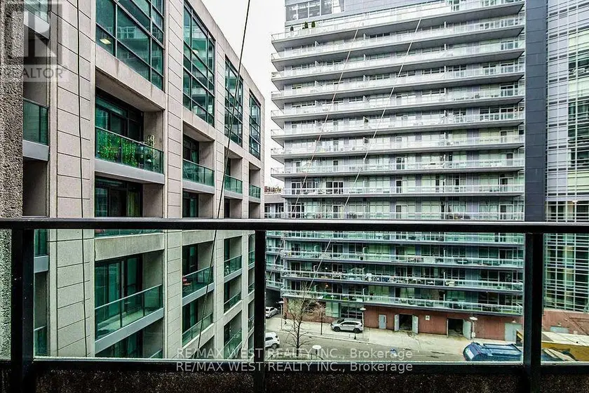 Apartment at 634 - 600 FLEET STREET, Toronto