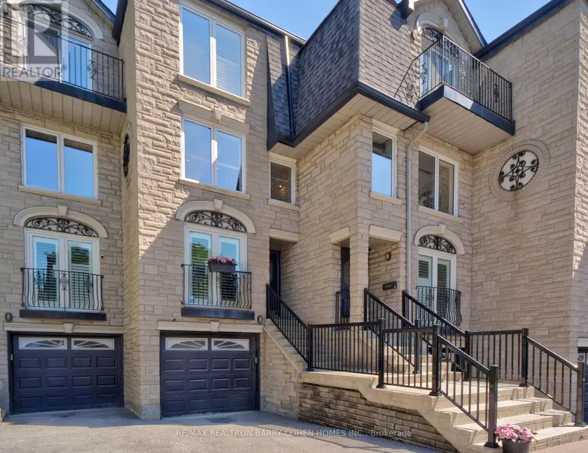 Townhouse at 21 BIRCHBANK LANE, Toronto