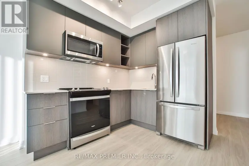Apartment at 502 - 25 HOLLY STREET, Toronto