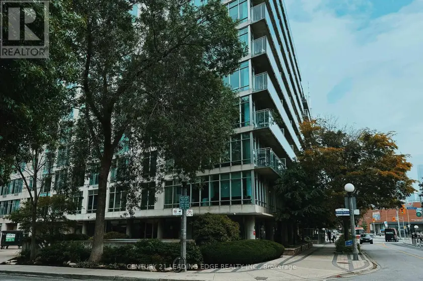 Apartment at 1821 - 650 QUEENS QUAY W, Toronto