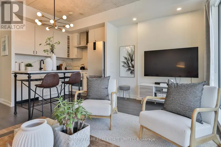Apartment at 434 - 461 ADELAIDE STREET W, Toronto