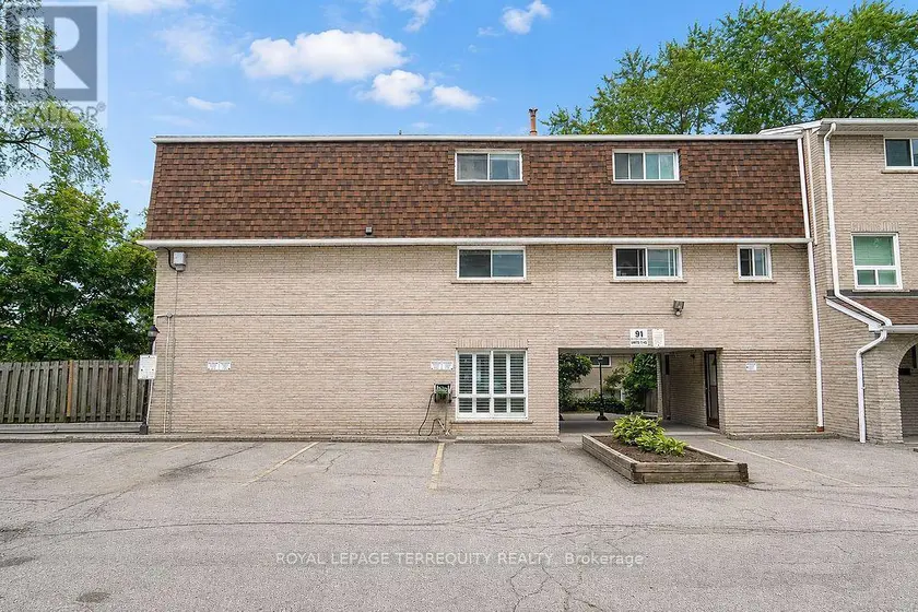 Townhouse at 7 - 91 RAMEAU DRIVE, Toronto
