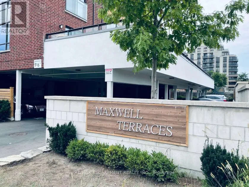 Townhouse at 204 - 736 SHEPPARD AVENUE W, Toronto