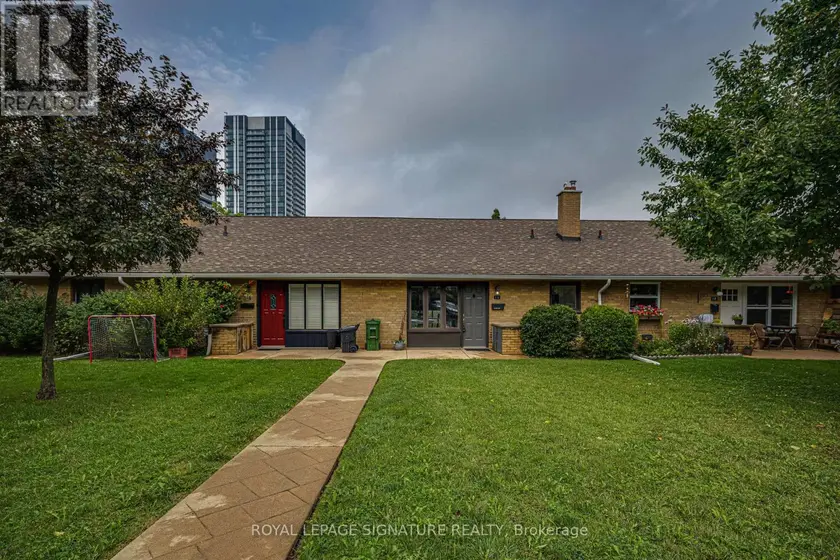 Townhouse at 16 BURDOCK LANE, Toronto