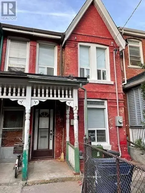 Townhouse at 7 HENRY STREET, Toronto