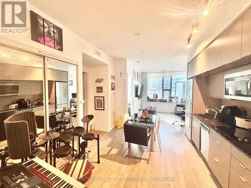 Apartment at 802 - 10 YORK STREET, Toronto