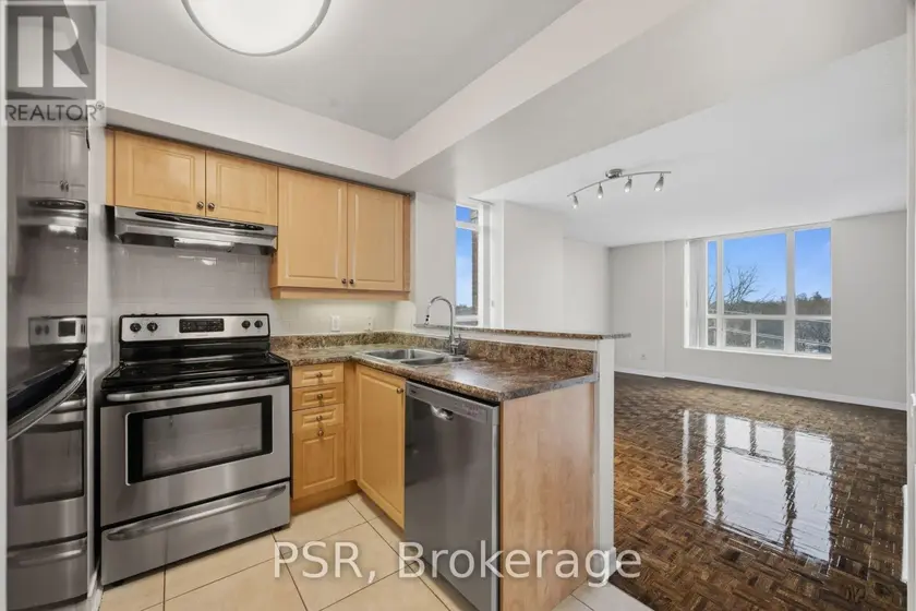 Apartment at 302 - 515 ROSEWELL AVENUE, Toronto