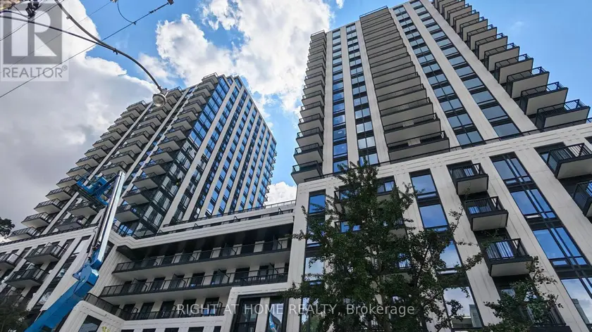 Apartment at 202 - 91 MONTCLAIR AVENUE, Toronto