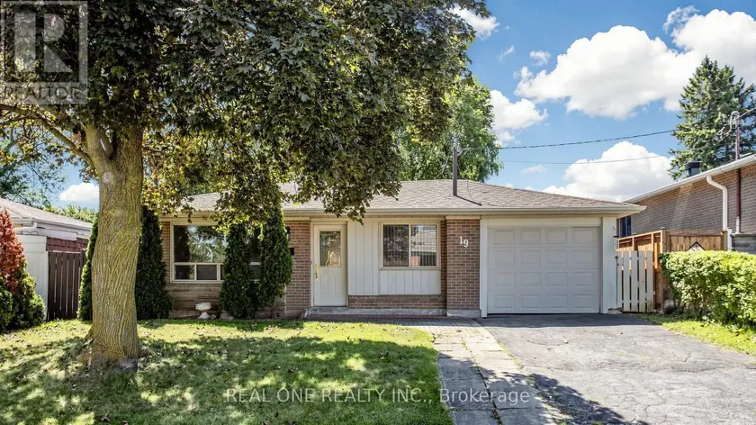 Detached at 19 NYMARK AVENUE, Toronto