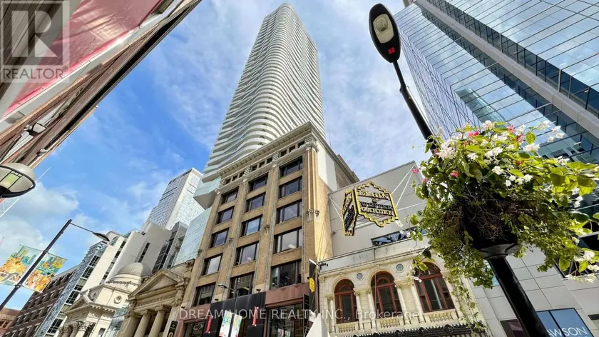 Apartment at 1701 - 197 YONGE ST STREET, Toronto