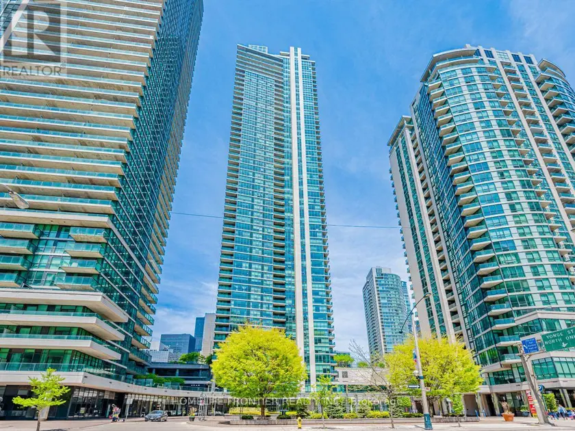 Apartment at 403 - 18 HARBOUR STREET, Toronto