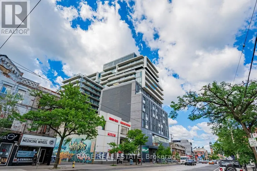 Apartment at PH5 - 297 COLLEGE STREET, Toronto