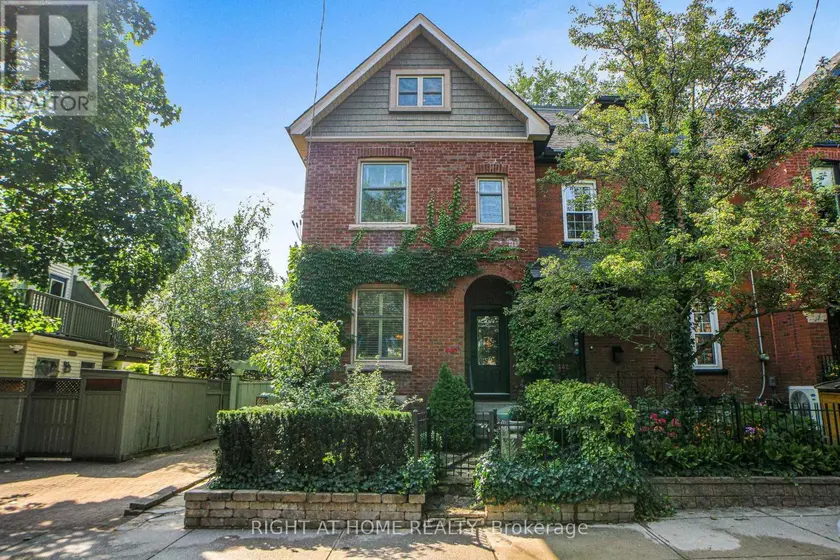 Townhouse at 440 SACKVILLE STREET, Toronto