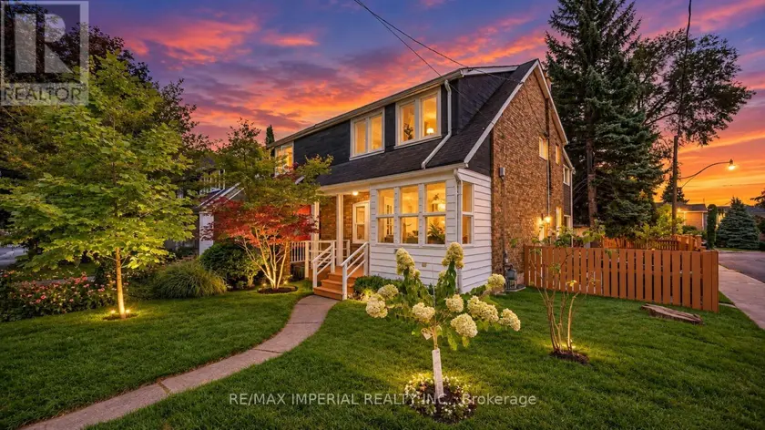 Semi-Detached/Link at 609 MILLWOOD ROAD, Toronto