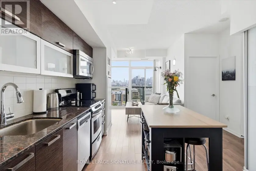 Apartment at PH02 - 68 ABELL STREET, Toronto
